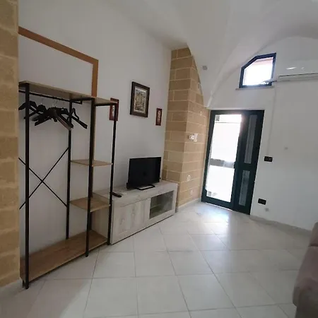 Del Borgo Οτράντο